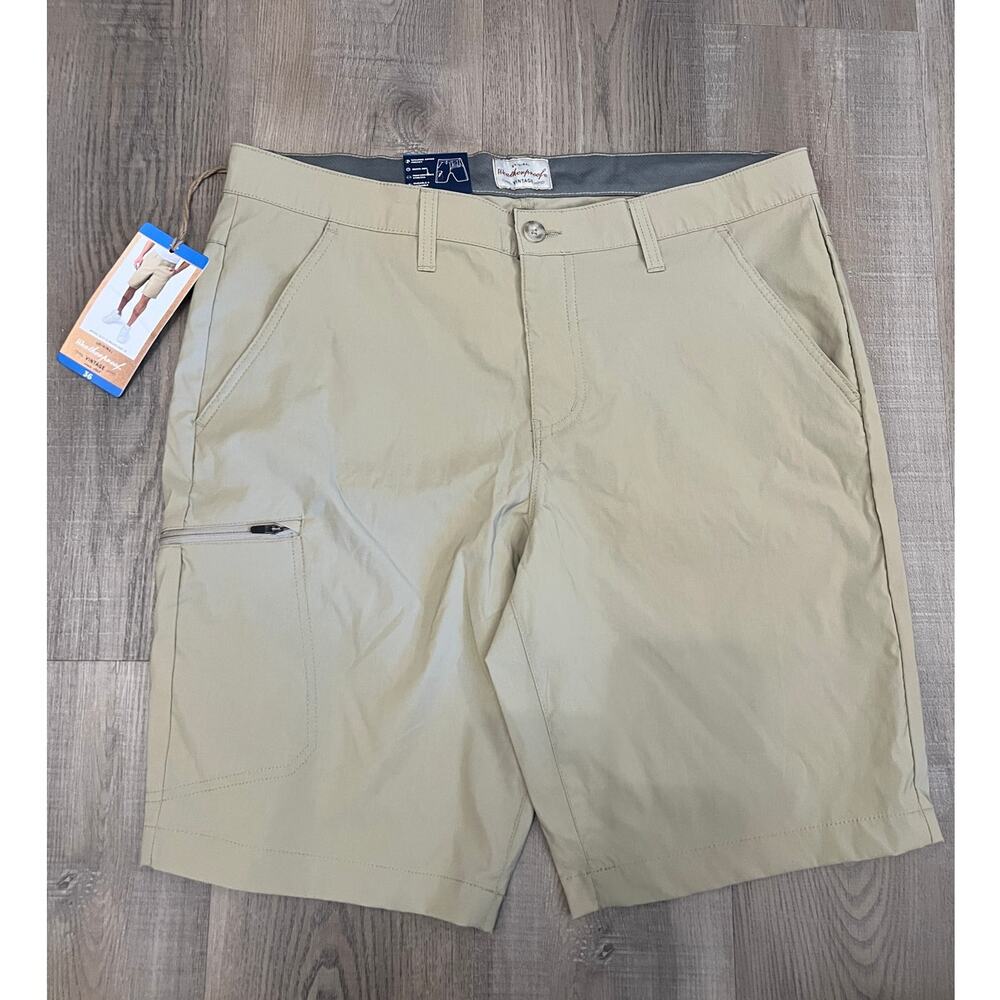 NWT Weatherproof Vintage Men's Performance Tan Shorts